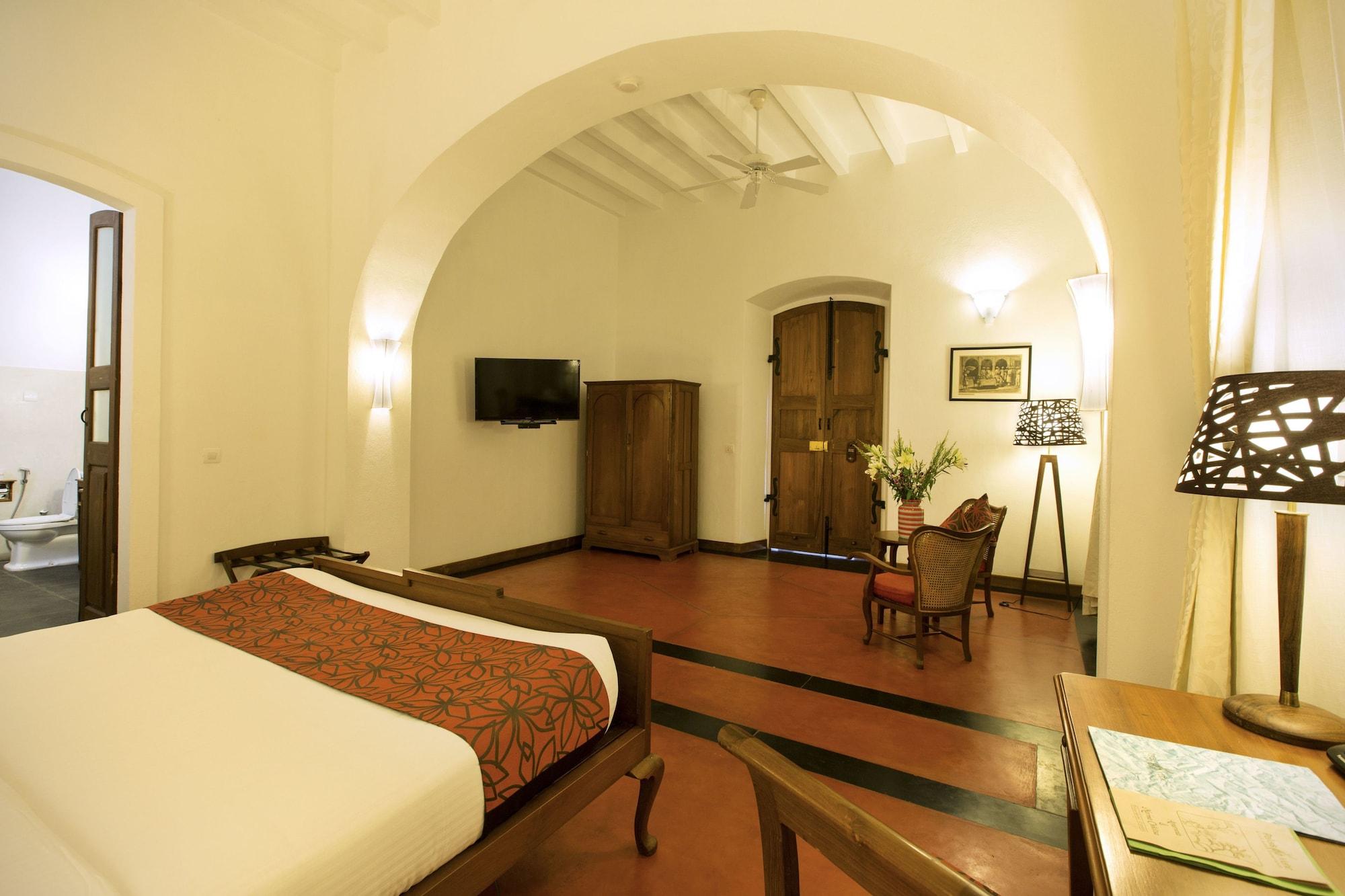 Palais De Mahe - A Cgh Earth Experience Hotel Puducherry Eksteriør billede