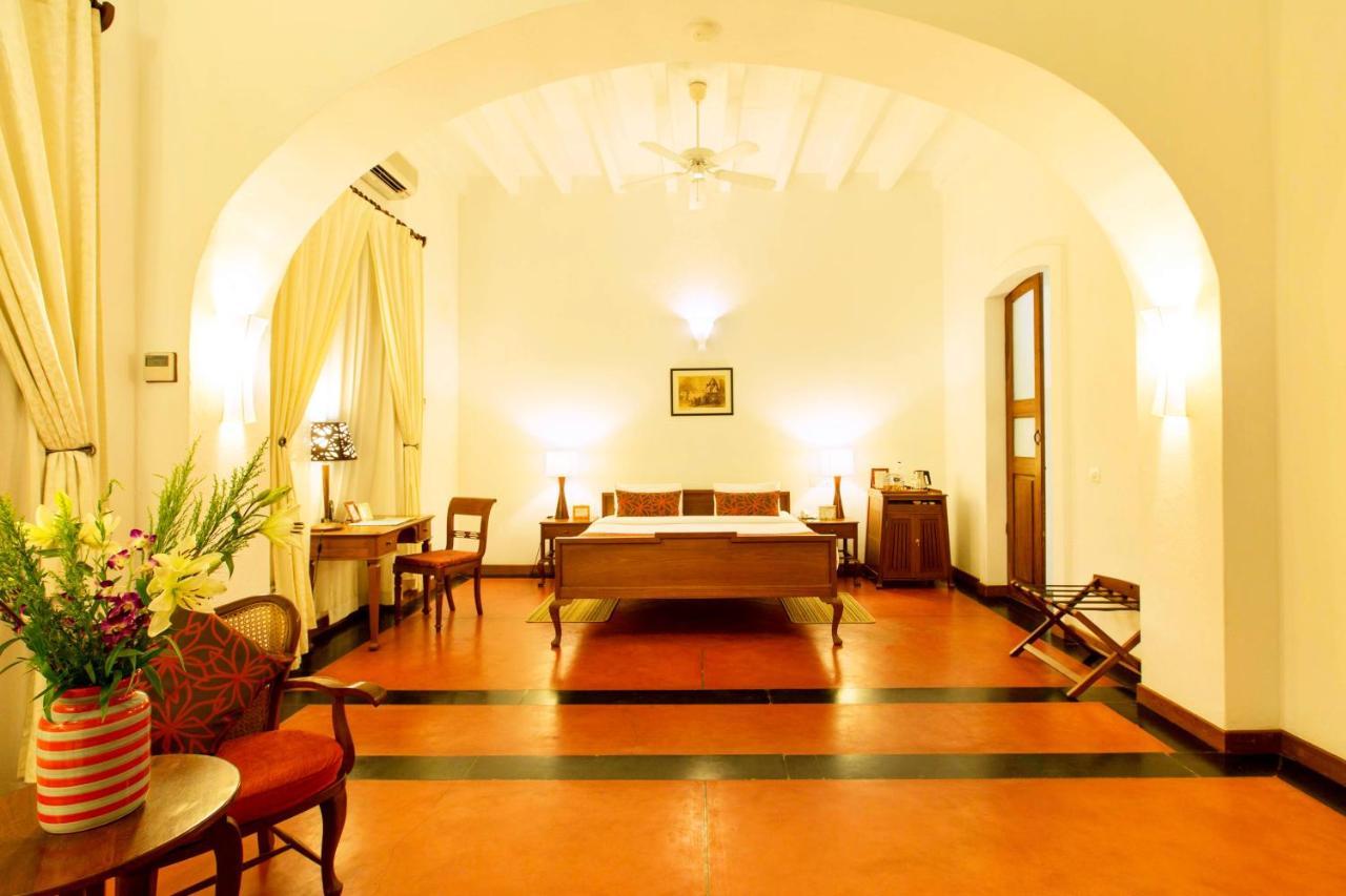 Palais De Mahe - A Cgh Earth Experience Hotel Puducherry Eksteriør billede