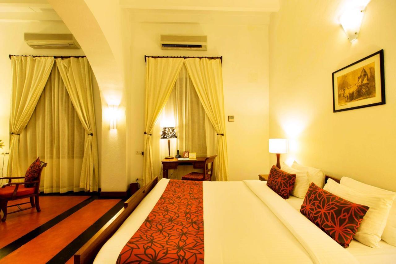Palais De Mahe - A Cgh Earth Experience Hotel Puducherry Eksteriør billede